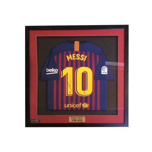 Футболка ФК «Барселона» с автографом Лионеля Месси