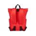 Рюкзак Byron 15,6 объемом 18 л со скручиваемым верхом, изготовленный из переработанного ПЭТ по стандарту GRS, красный